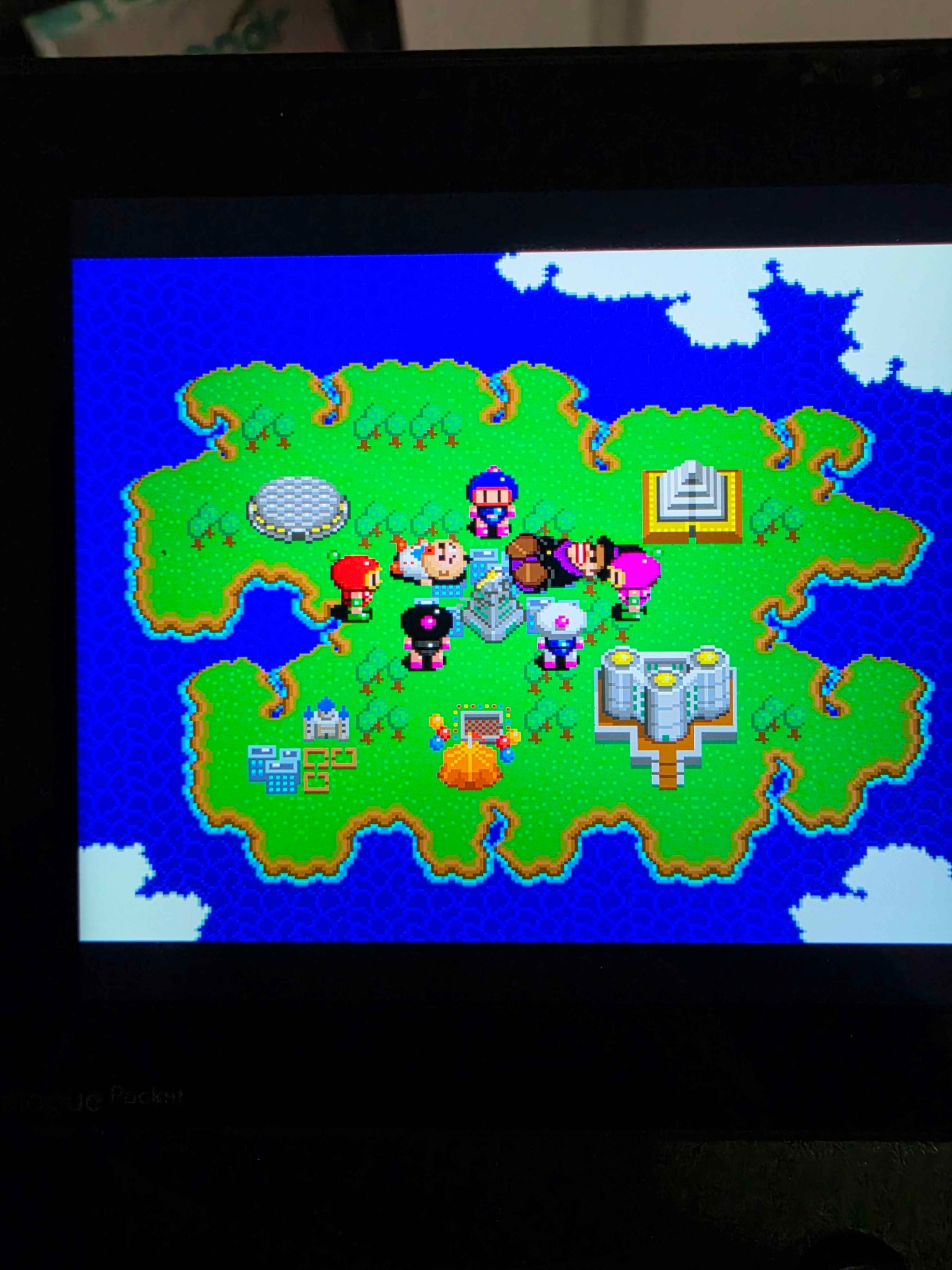 Super Bomberman battle screenshot one